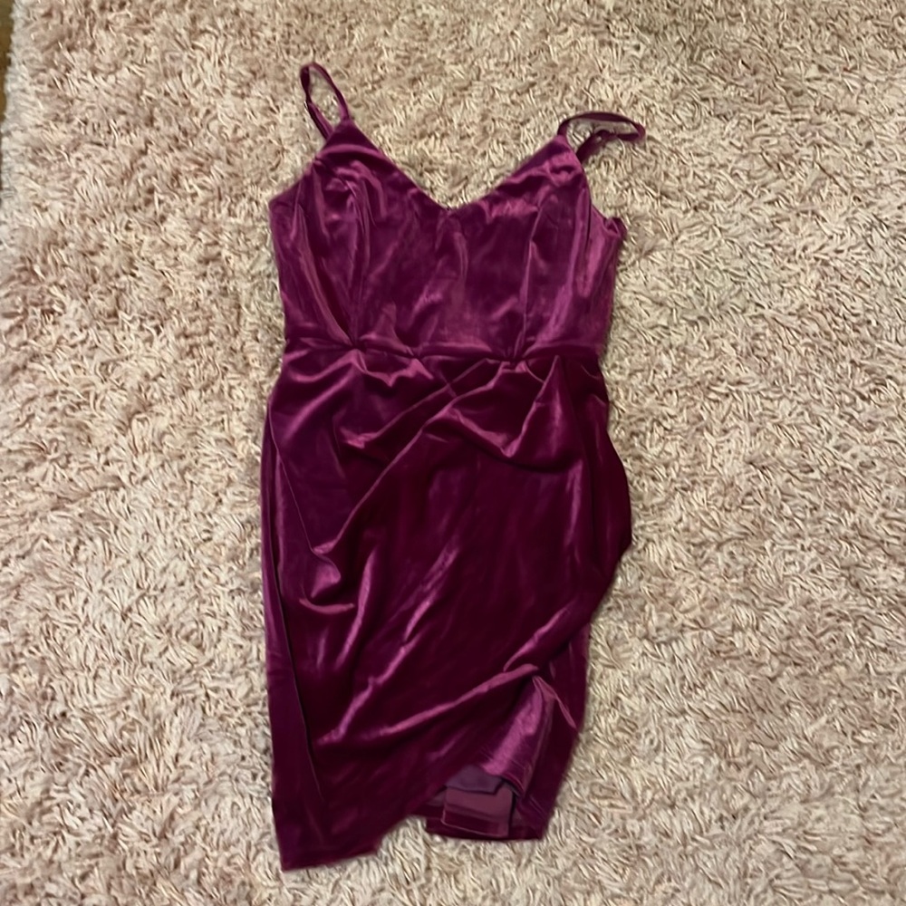 Lulus magenta dress